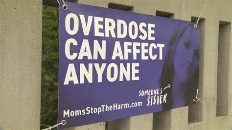 Overdose can affect anyone. moms stop the harm